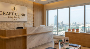 زراعة الشعر بفن واحترافية في جدة